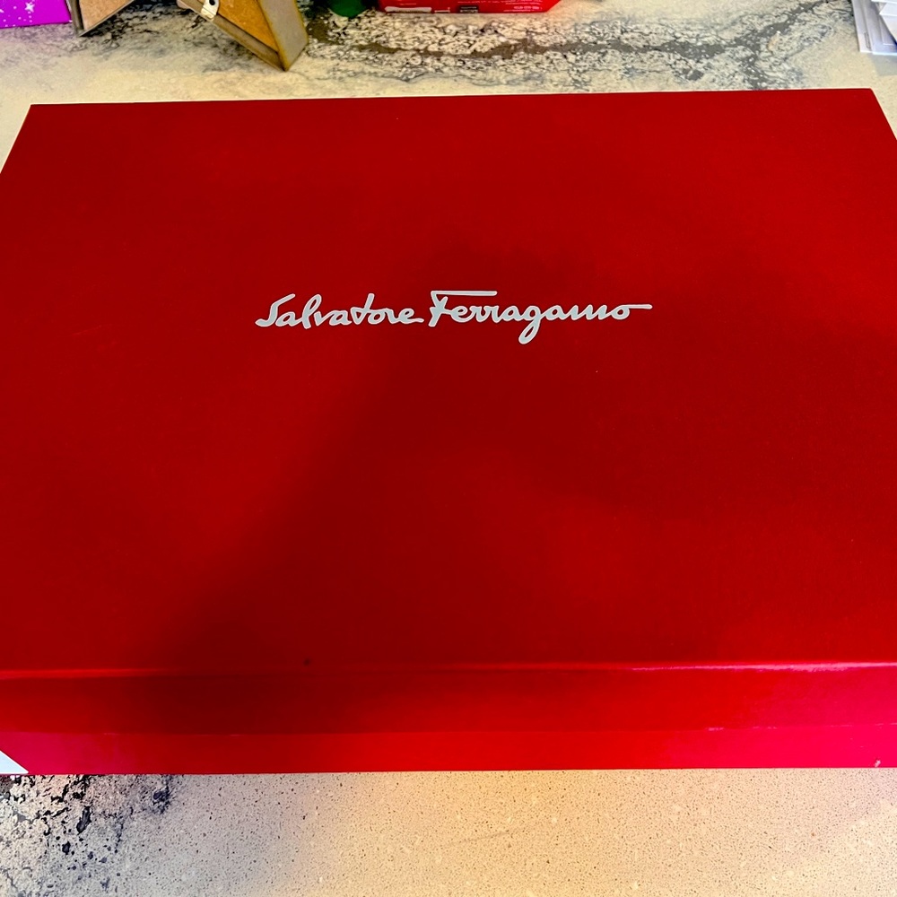 Salvatore Ferragamo Boot box